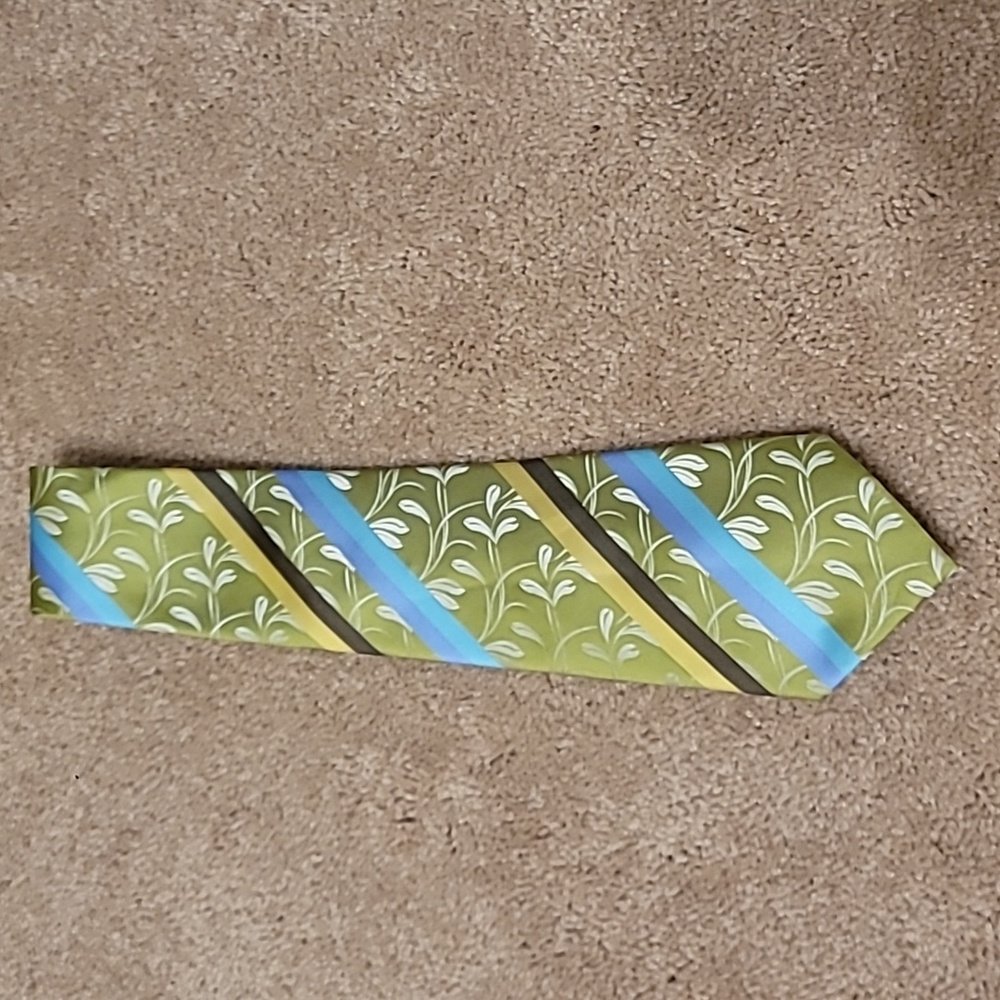 Green tie